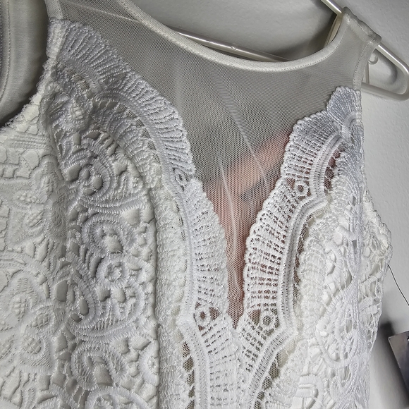 Lulus Cali Cantina White Lace Bodysuit Sz L - Picture 6 of 16